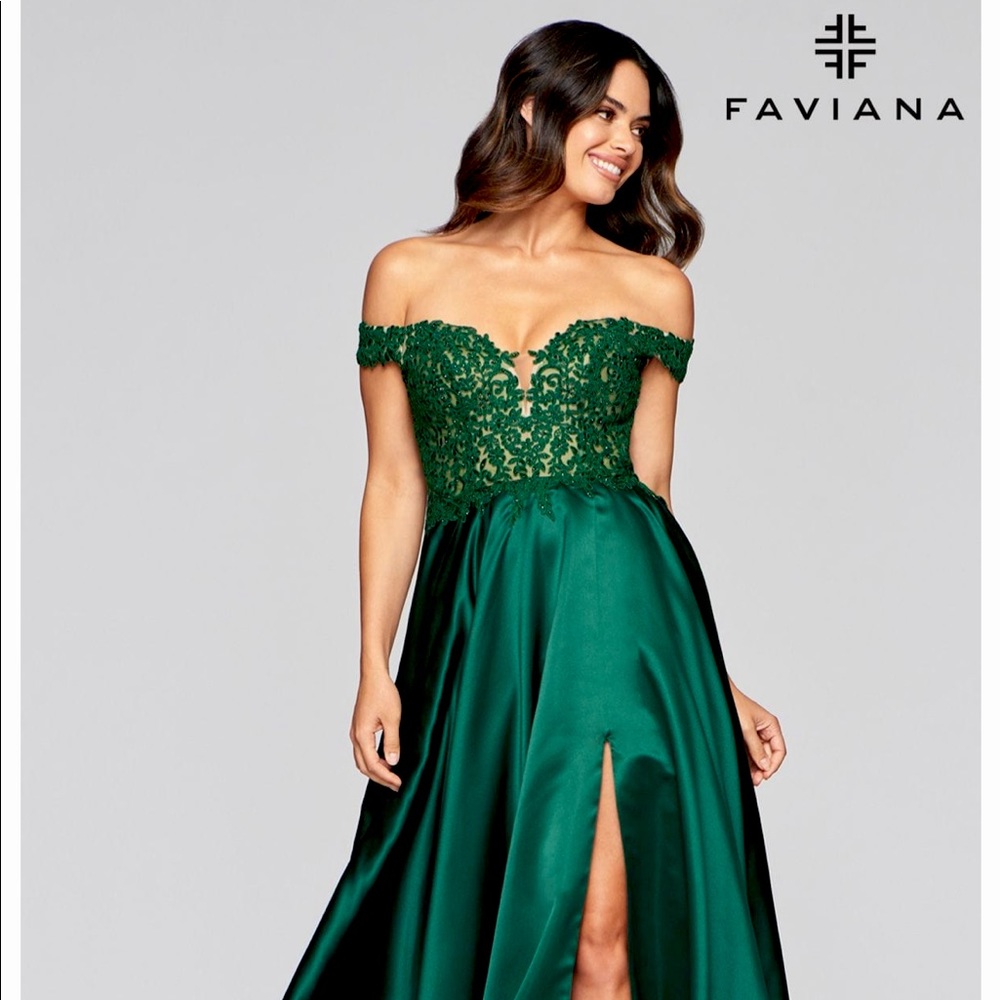 FAVIANA Style 10422- Emerald Green Off-Shoulder Dress